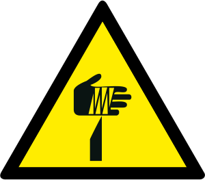 W022